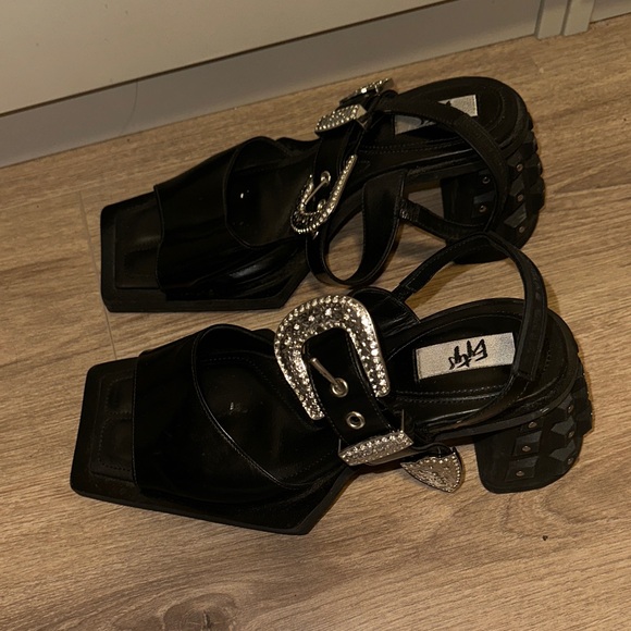 EYTYS Arizona Black leather crystal edgy sandals size 38 - Picture 4 of 8